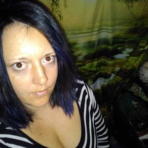 Meet your Posher, Julz